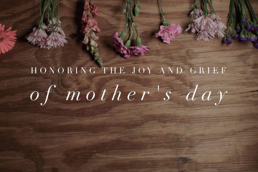 10 Ways to Help Those Grieving Their Moms